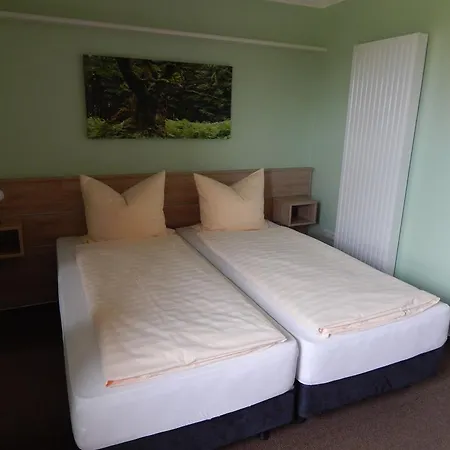 Garni Haaster Krug Otte